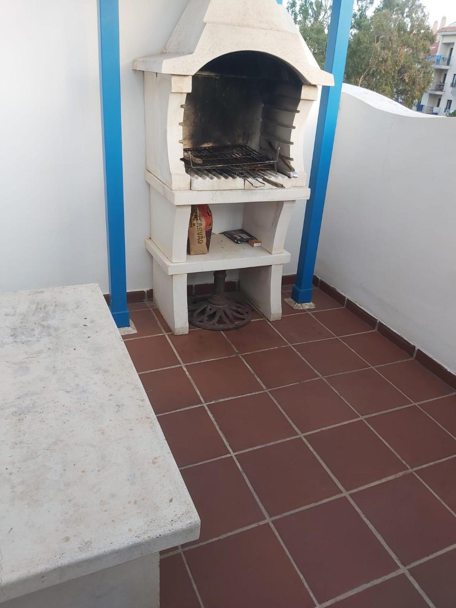 ático Quintero *